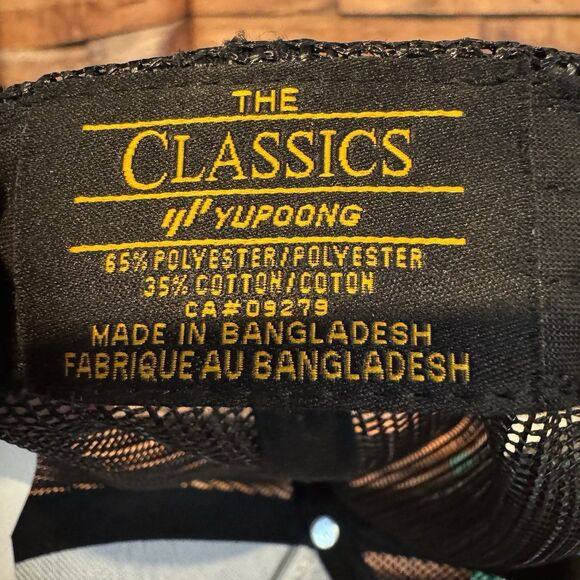 Coyotes Southwestern Grill Hat Cap Snapback Adj Mesh Banff Canada Restaurant - Picture 7 of 7